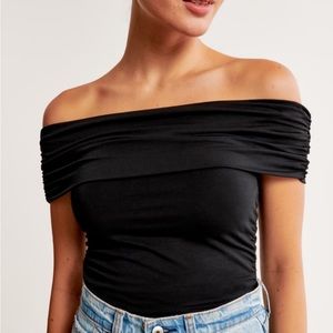 Abercrombie & Fitch Off the shoulder top | NWT